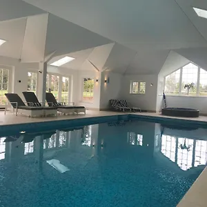 The Annexe, Annables Lane, Harpenden Apartment